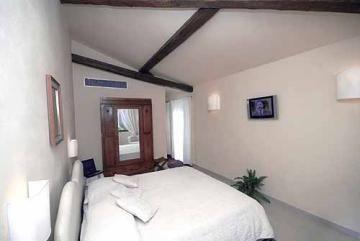 Relais Ugolini Apartamento *